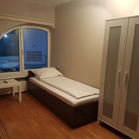 Duszka Hostel Варшава Экстерьер фото